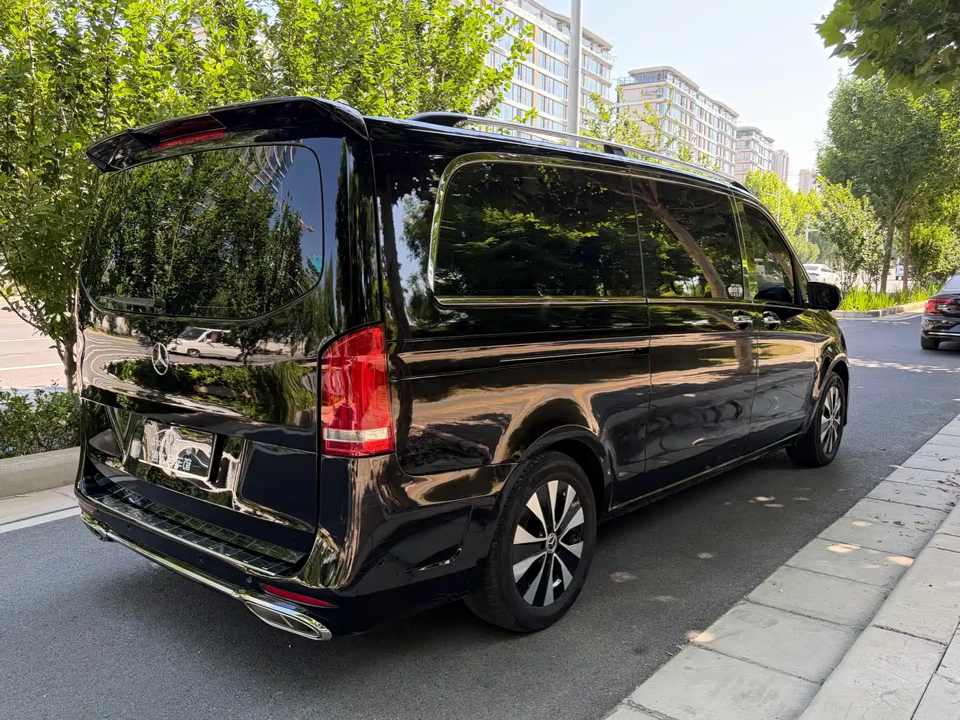 Mercedes-Benz Vito 2021 2.0T Business Edition 7-seater фото 25