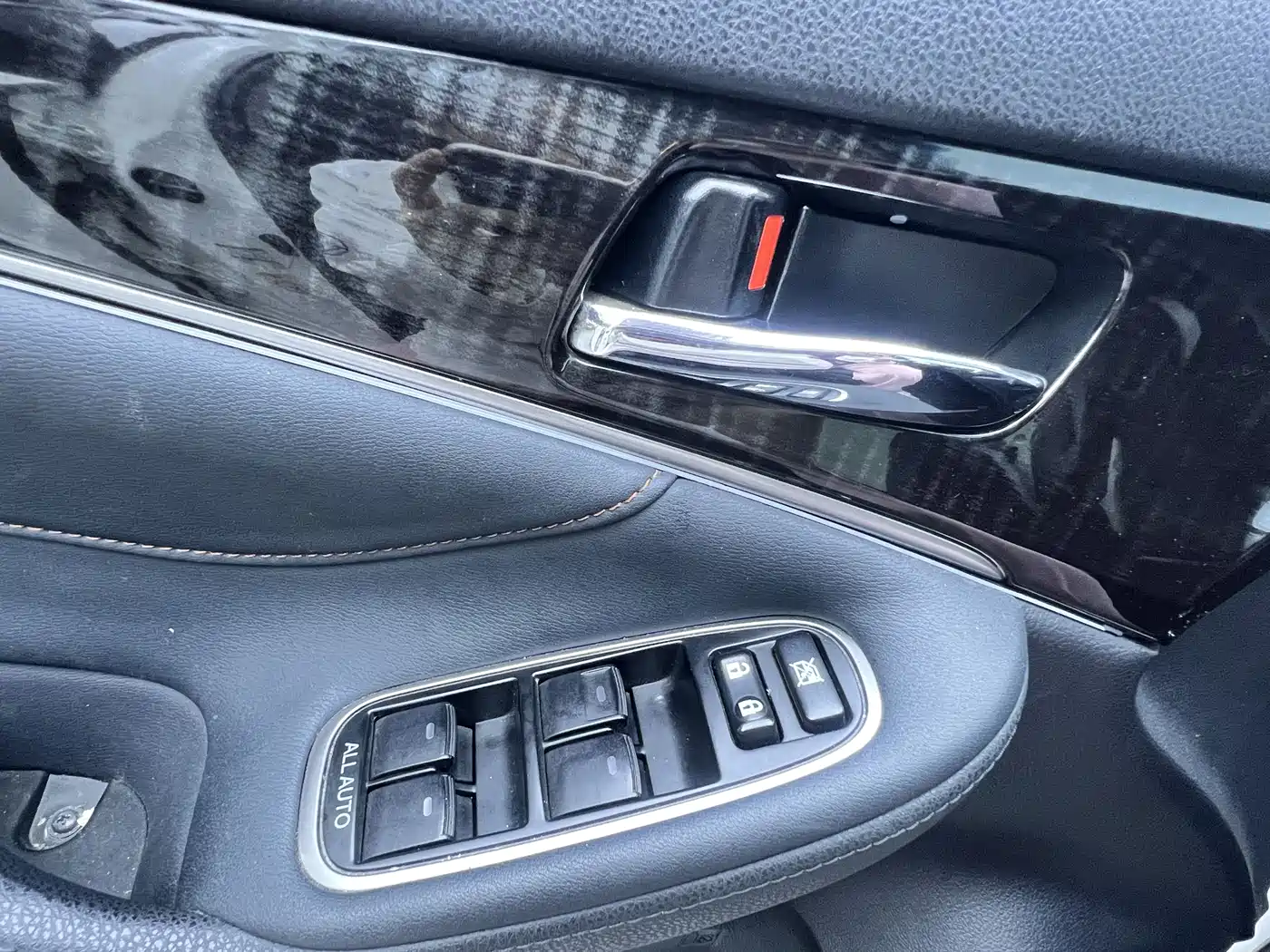 Toyota Crown 2015 2.5L Smart Edition фото 18