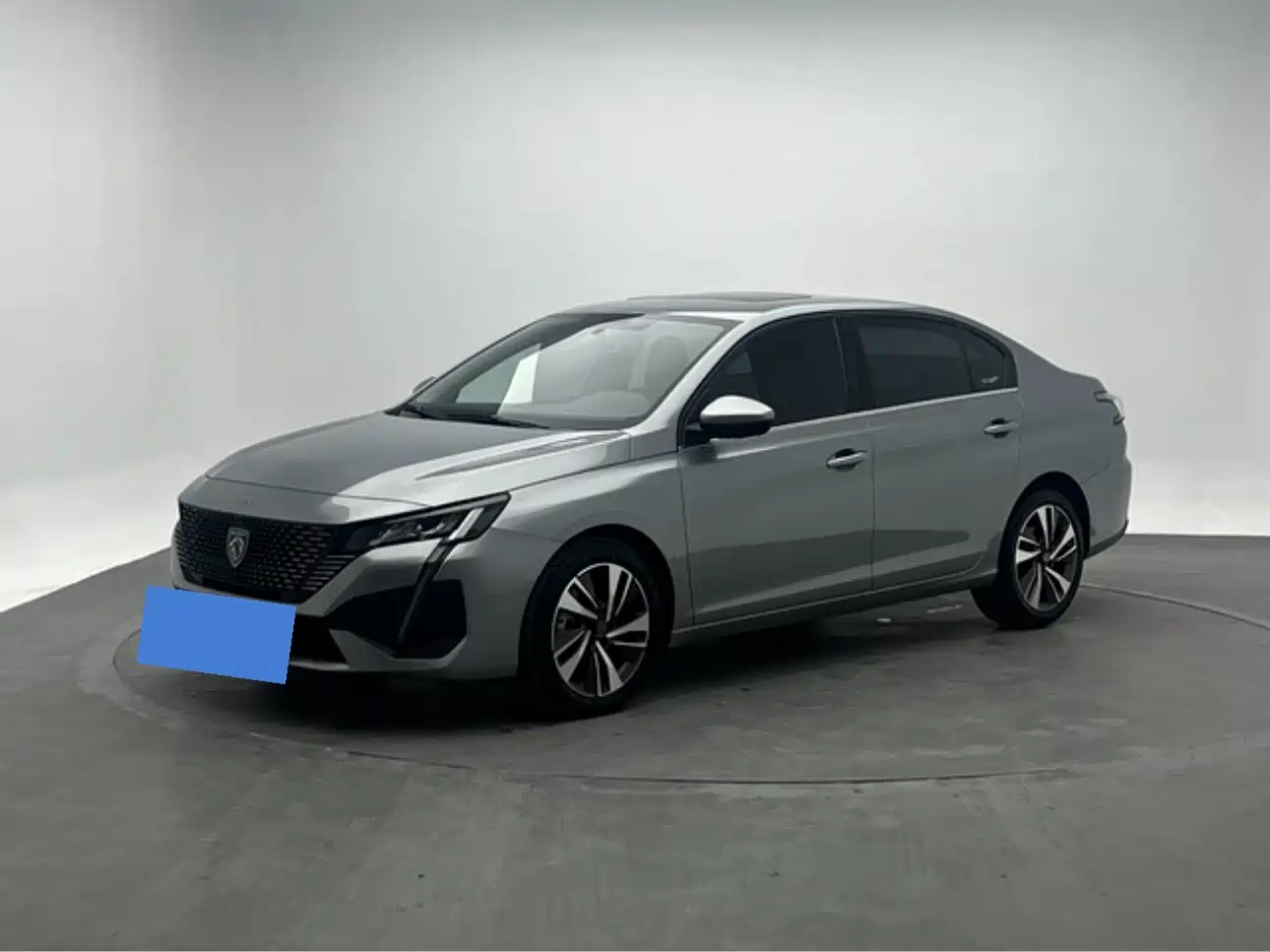 Peugeot 408 2022 1.6T Light Chaser Edition