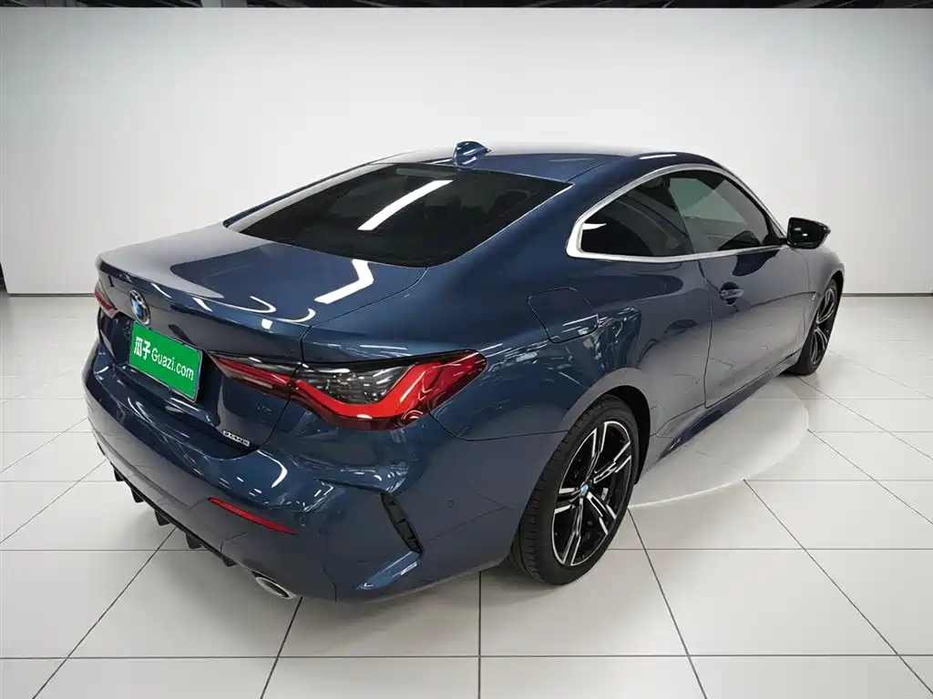 BMW 4-SERIES