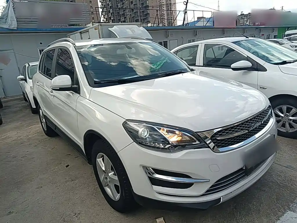 Zotye Damai X5 2016 2016 1.5T Manual Elite 7-Seater (China IV)