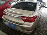 Фото 7 - Geely Vision