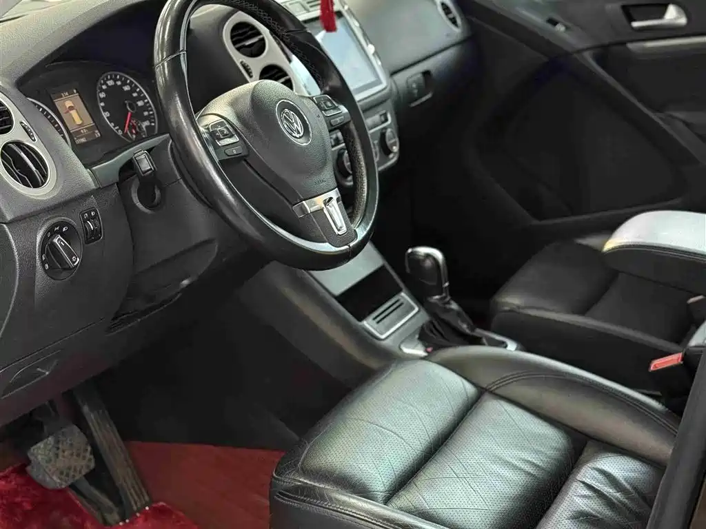 Volkswagen Tiguan 2013 1.8TSI Auto 4WD Luxury фото 4