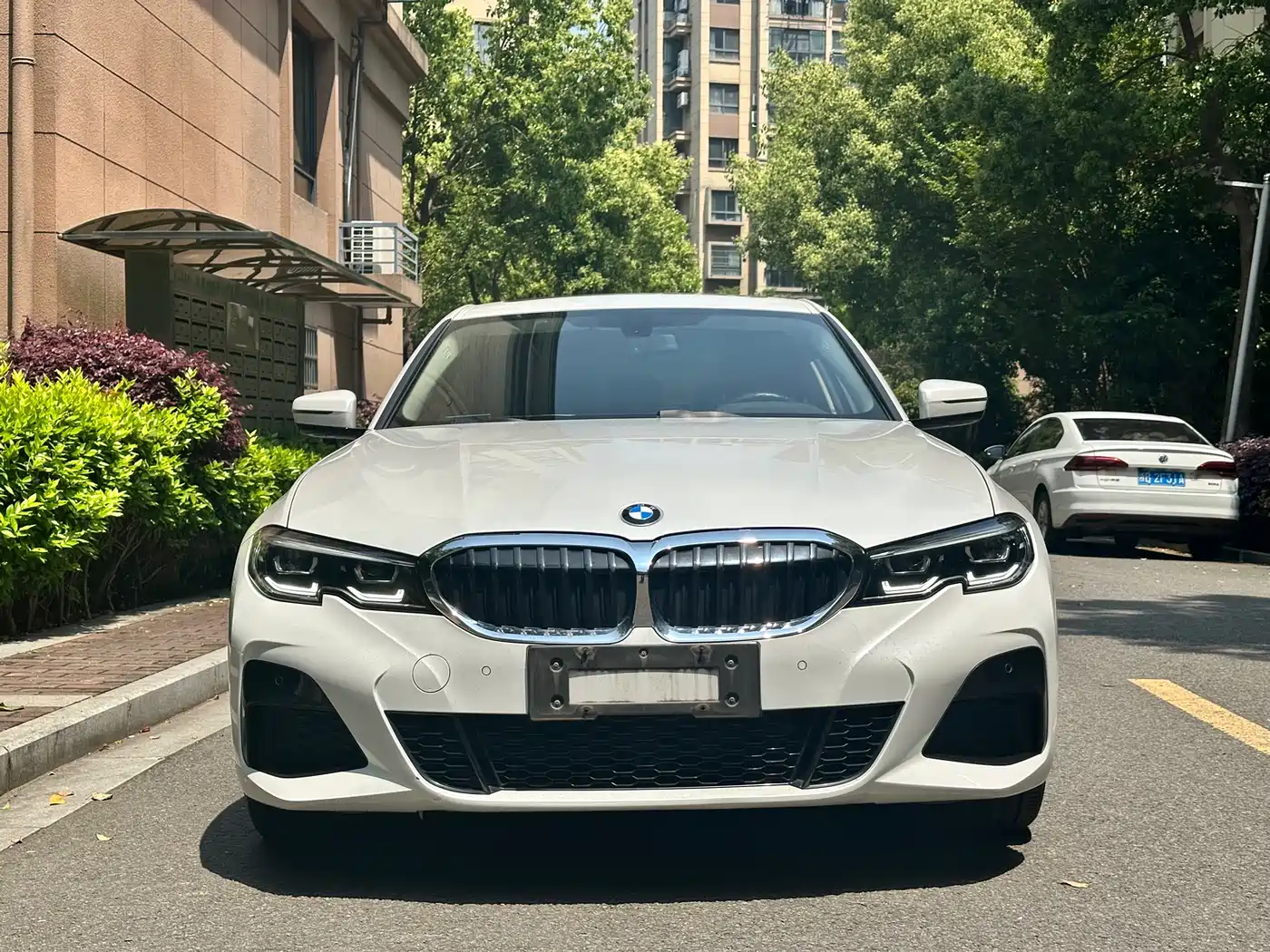 BMW 3 Series 2021 320Li M Sport Package фото 2
