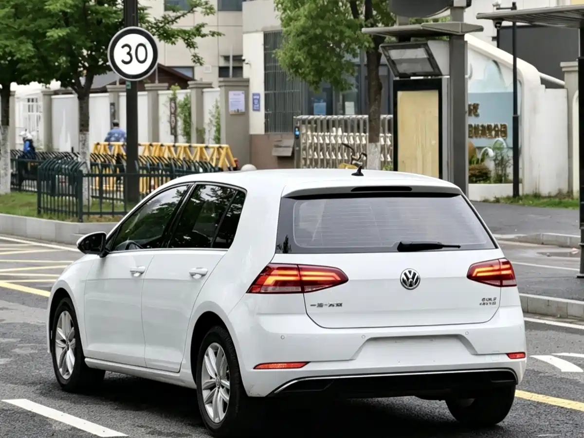 Volkswagen Golf 2019 280TSI DSG Comfort China VI фото 10