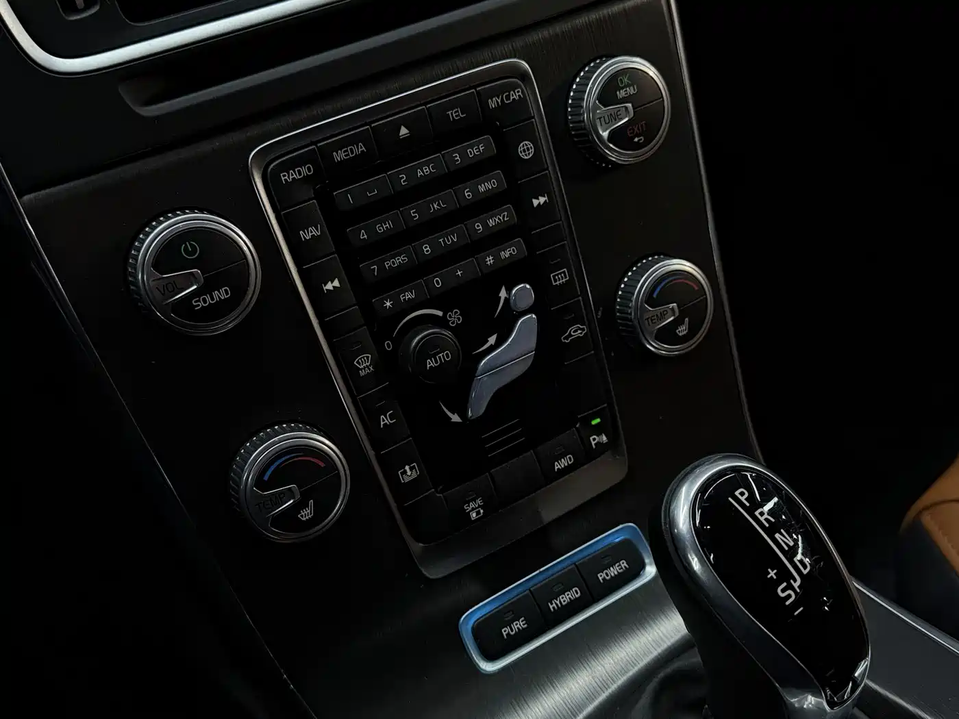 VOLVO S60 PLUG IN HYBRID