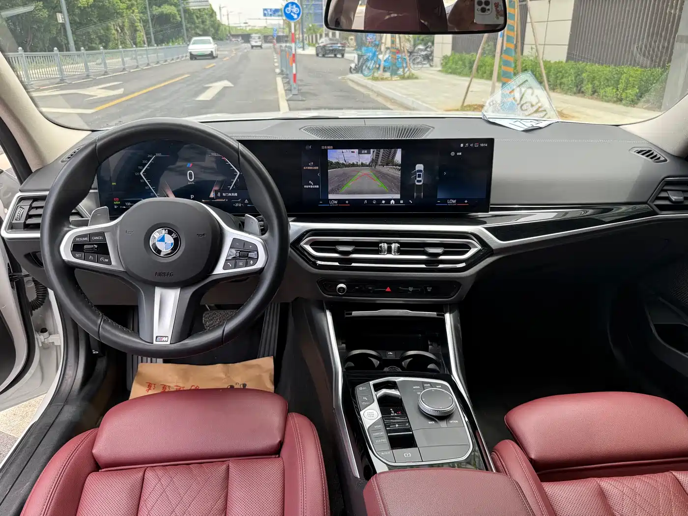 BMW 3 Series 2023 320Li M Sport Package фото 10