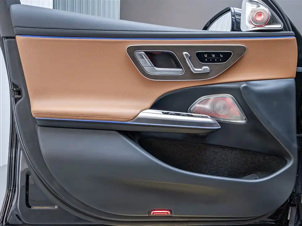 Mercedes-Benz E-Class 2025 Facelift E 300 L Luxury фото 13