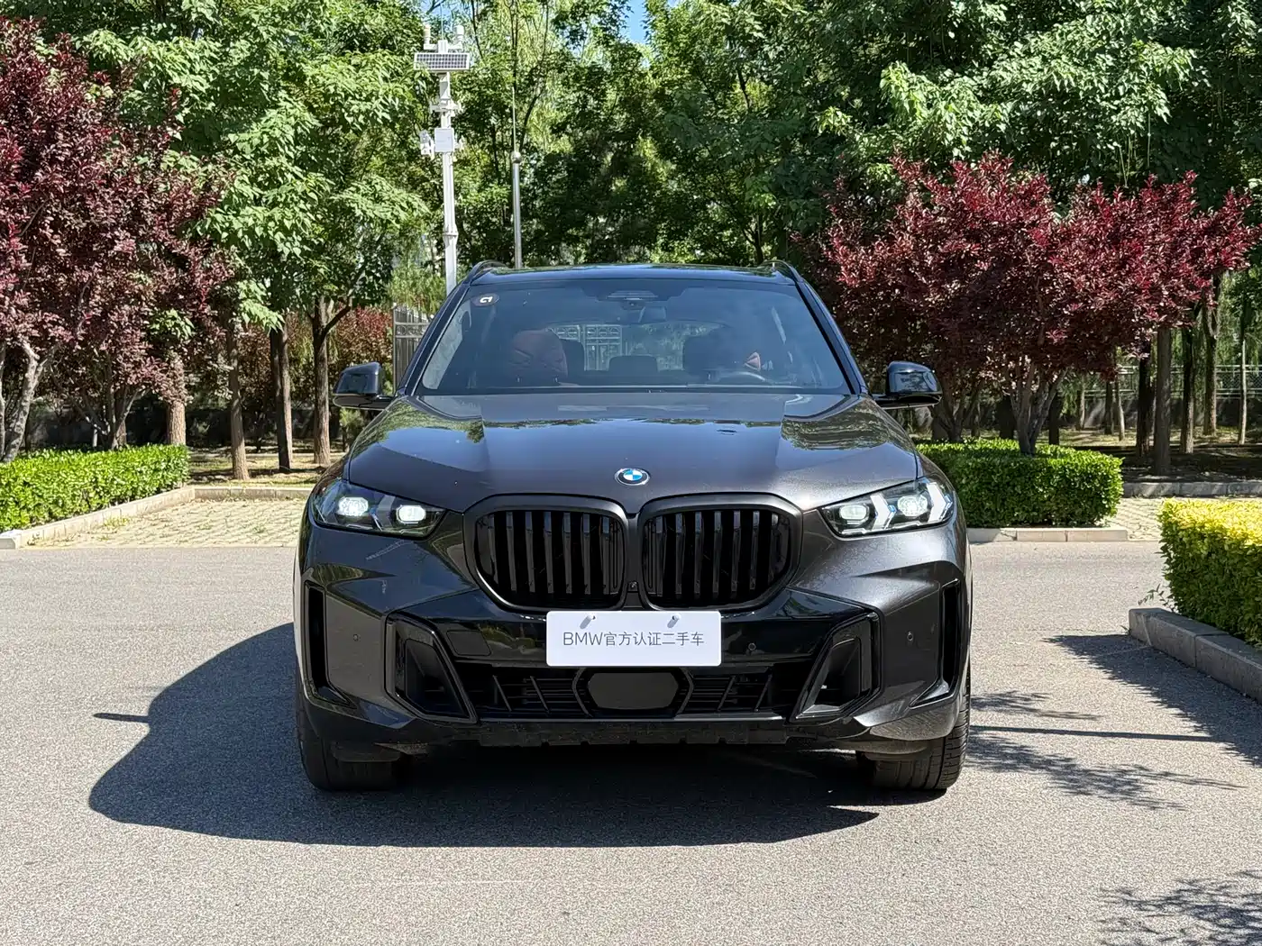 BMW X5 2025 Model xDrive 30Li Exclusive M Sport Blackout Package фото 2