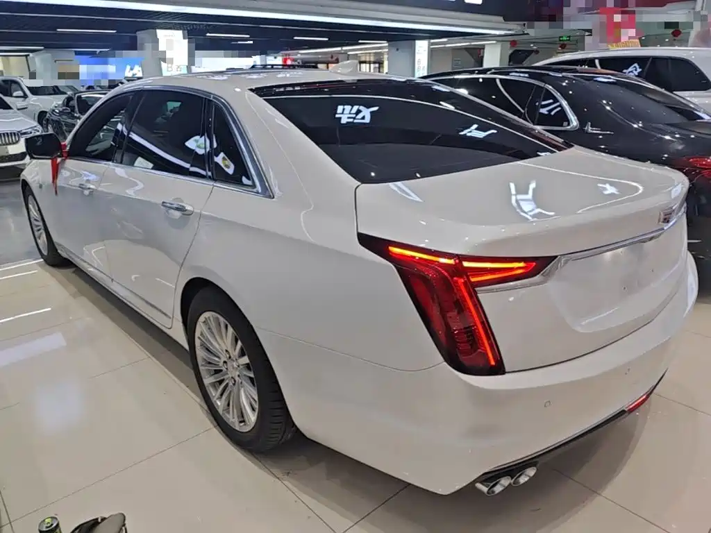 Cadillac CT6 2023 2022 28T Luxury