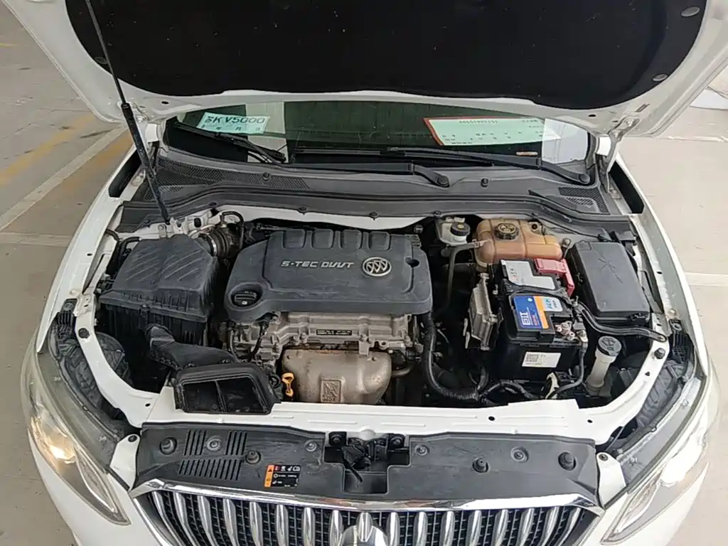 Фото 20 - Buick Excelle