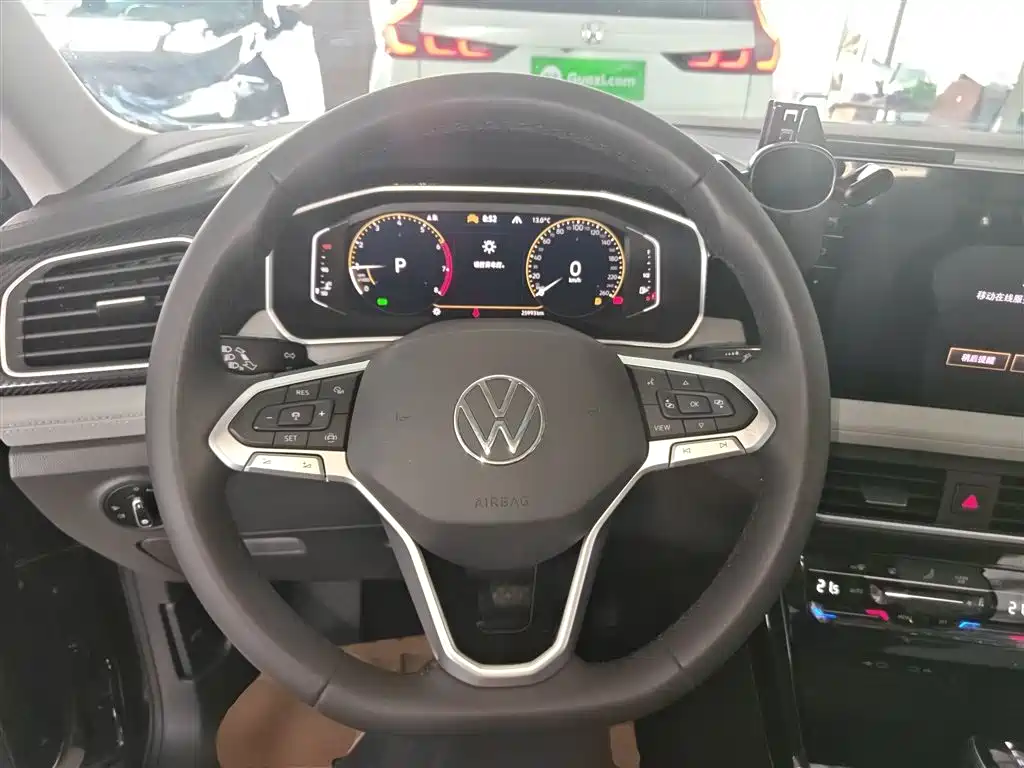 Volkswagen Tayron 2024 300TSI 2WD Luxury Plus Advanced фото 11