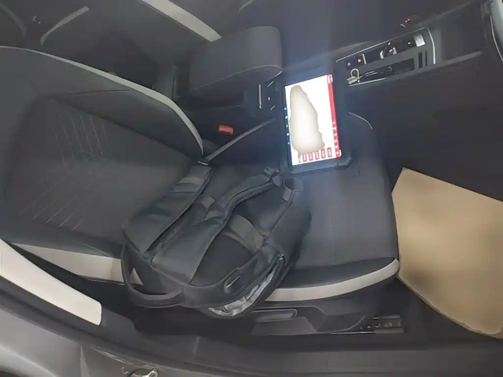 Volkswagen Golf 2023 Facelift 280TSI DSG Pro фото 25