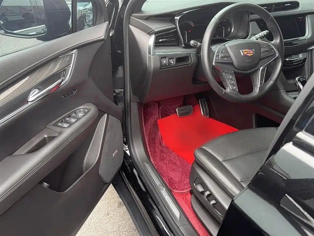 Cadillac XT5 2024 2.0T AWD Luxury (Hummingbird Edition) фото 13