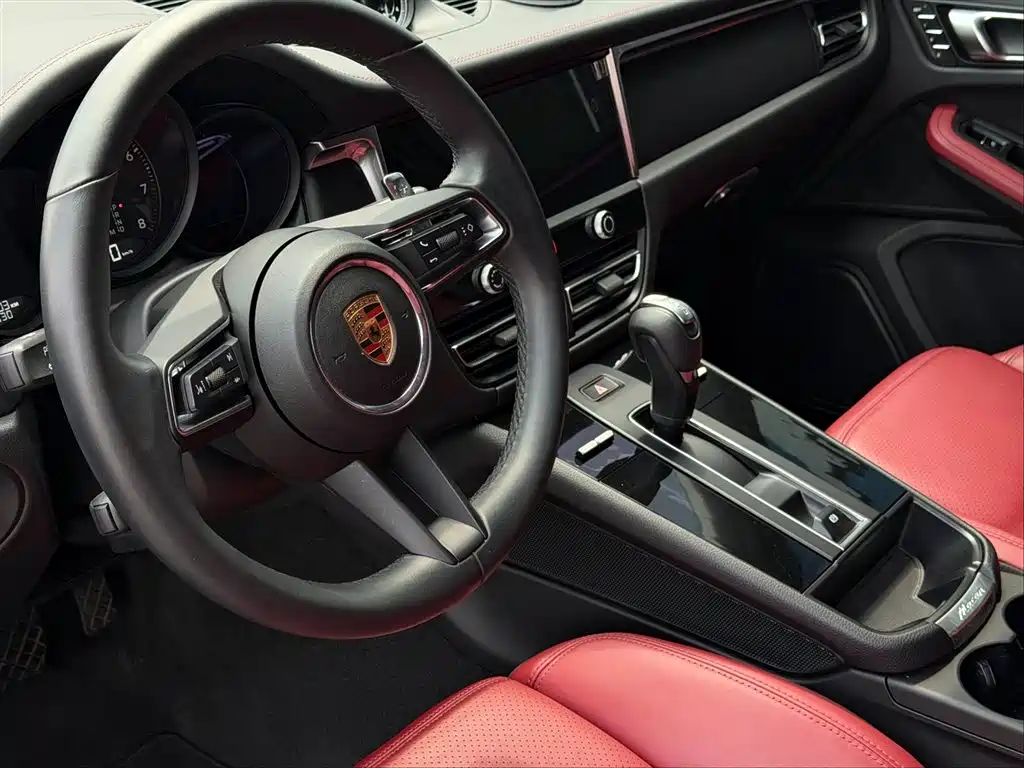 Porsche Macan 2024 Macan 2.0T фото 12