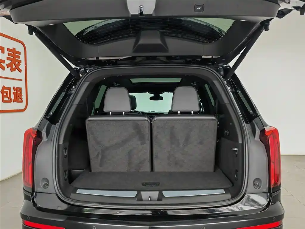 Cadillac XT6 2021 28T 6-Seater AWD Luxury фото 16
