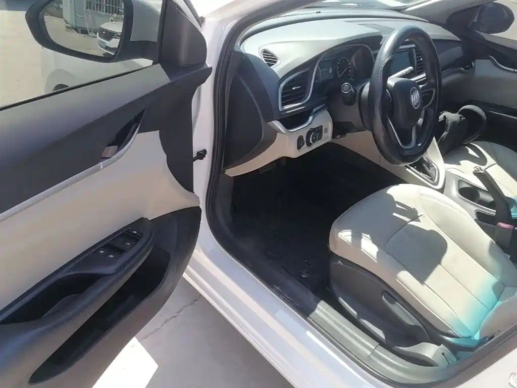 Buick Excelle 2019 15T DCT Connected Elite Type China VI фото 16