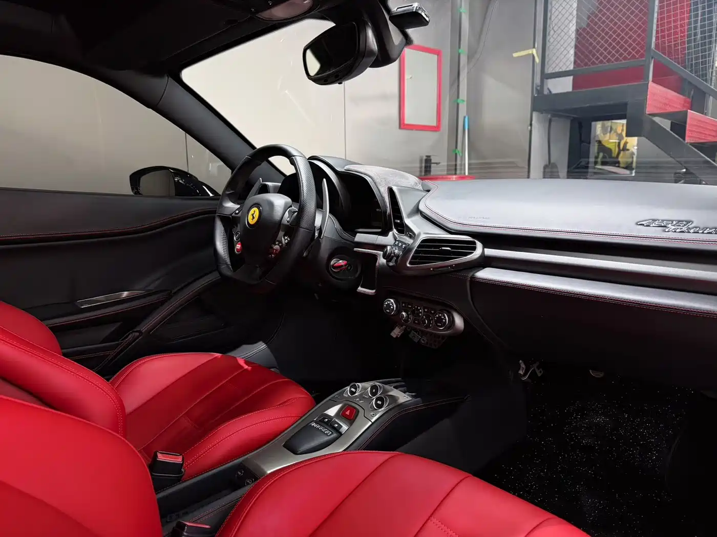 Ferrari 458 2012 2011 4.5L Italia
