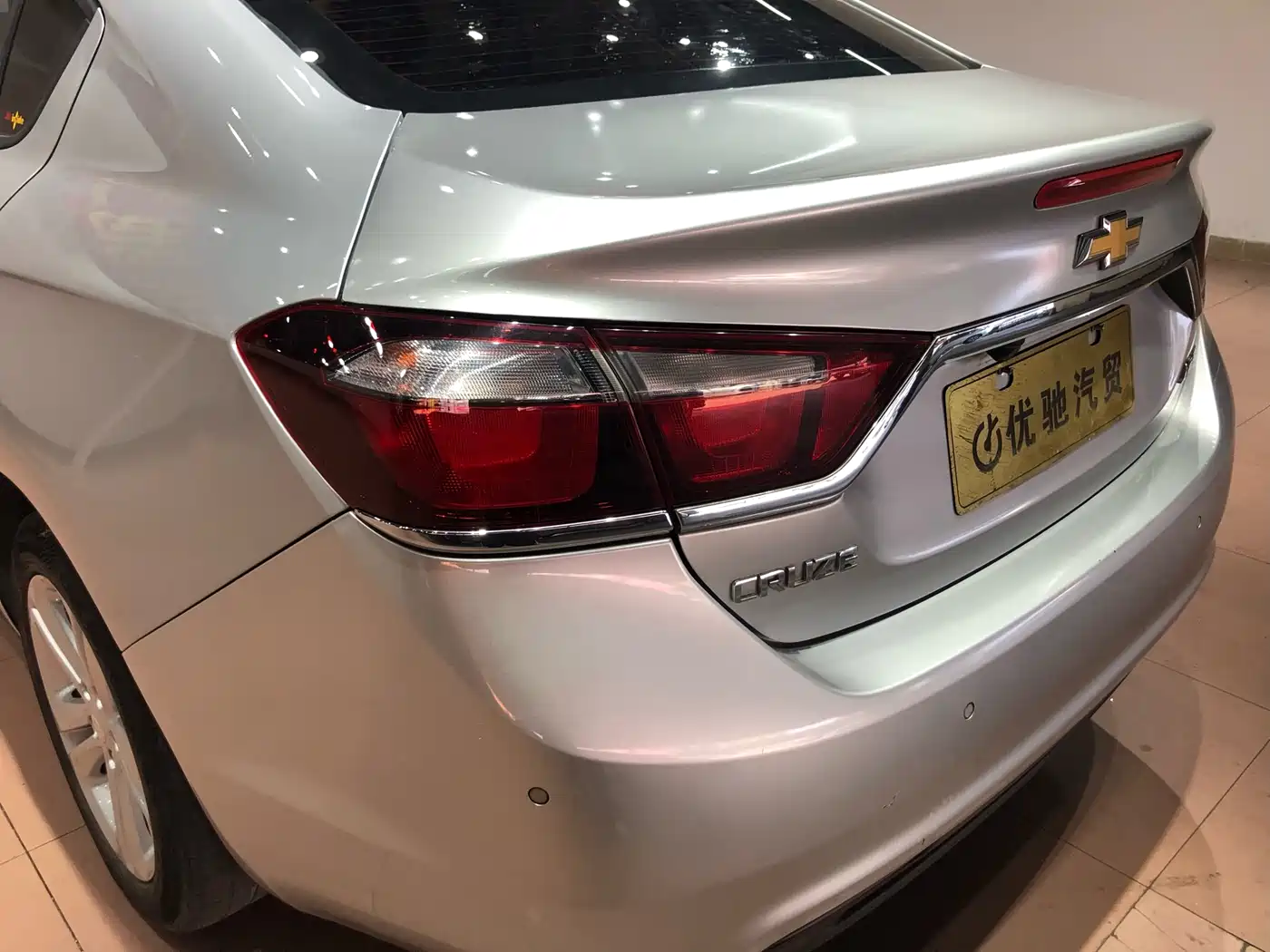 Chevrolet Cruze 2015 1.5L Automatic Luxury Edition фото 6