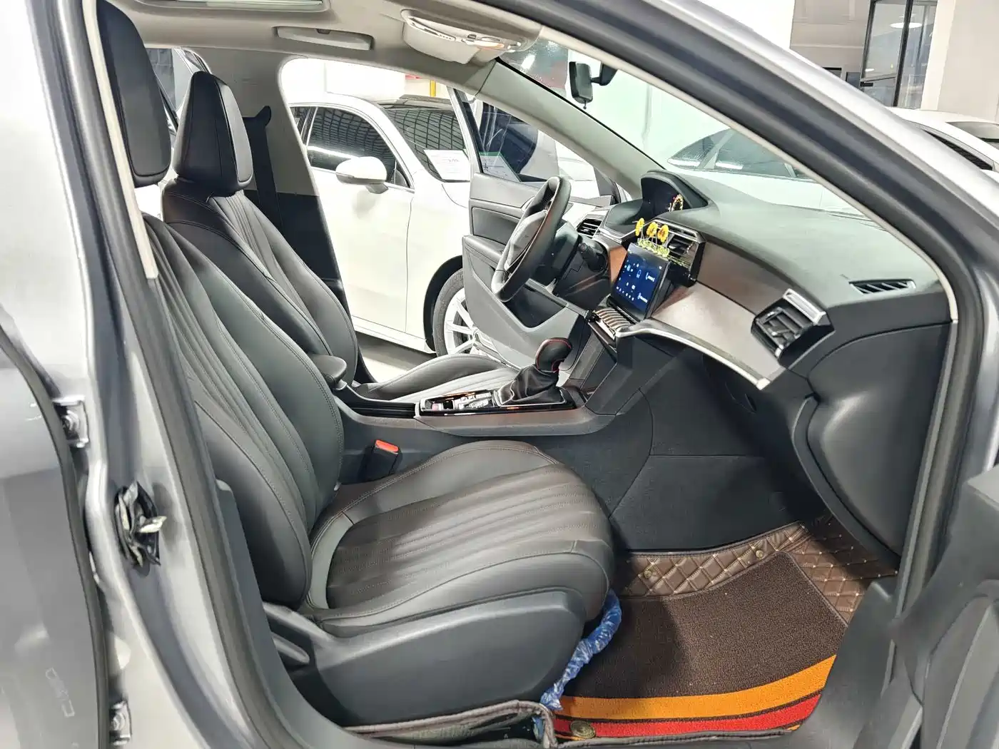 Peugeot 408 2024 2022 1.6T Progressive Edition