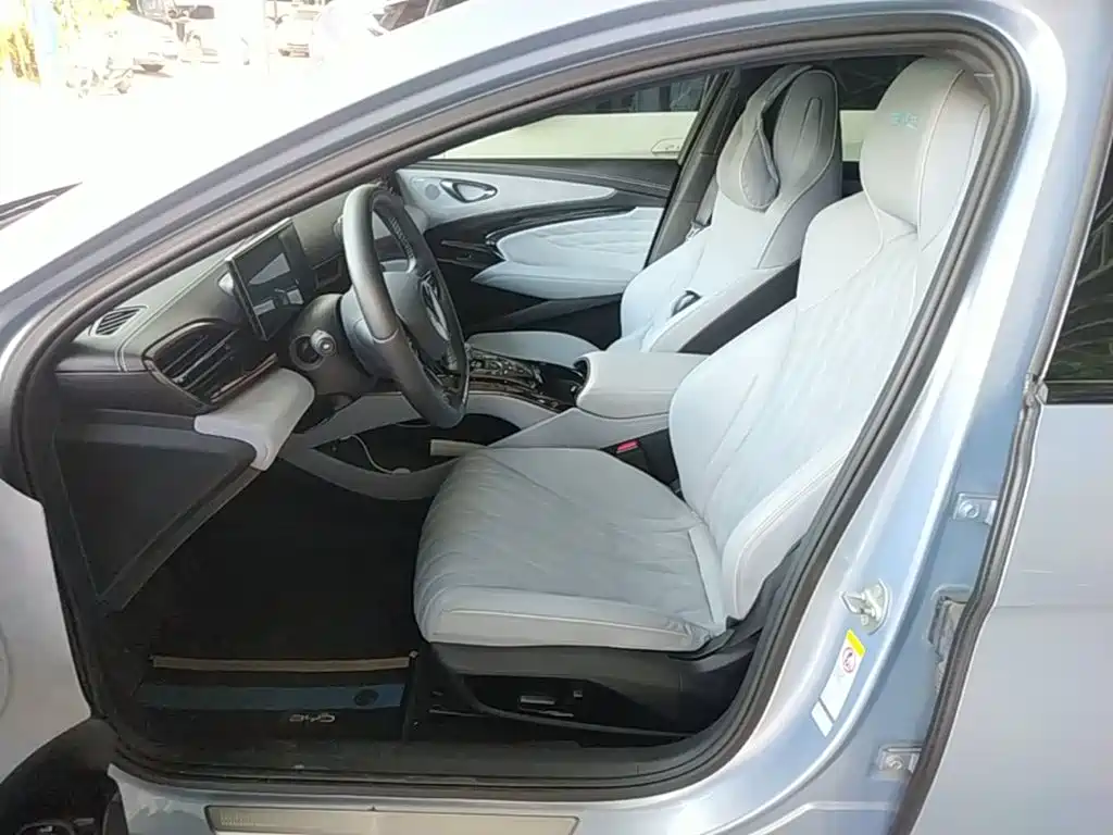 BYD Seal 2022 2022 550km Standard Range RWD Premium