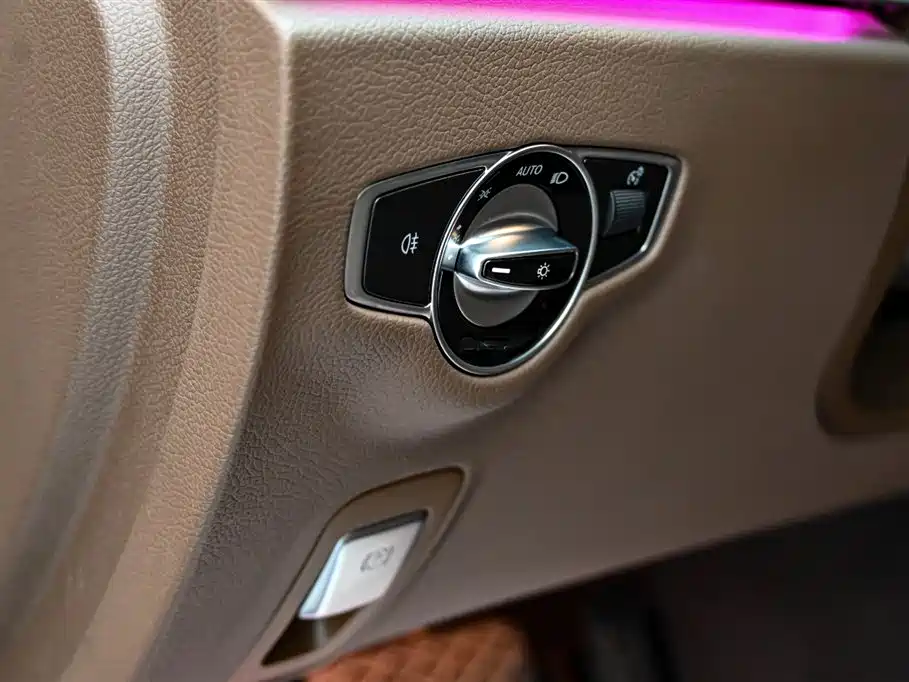 Mercedes-Benz E-Class 2021 Facelift E 300 L Fashion фото 26