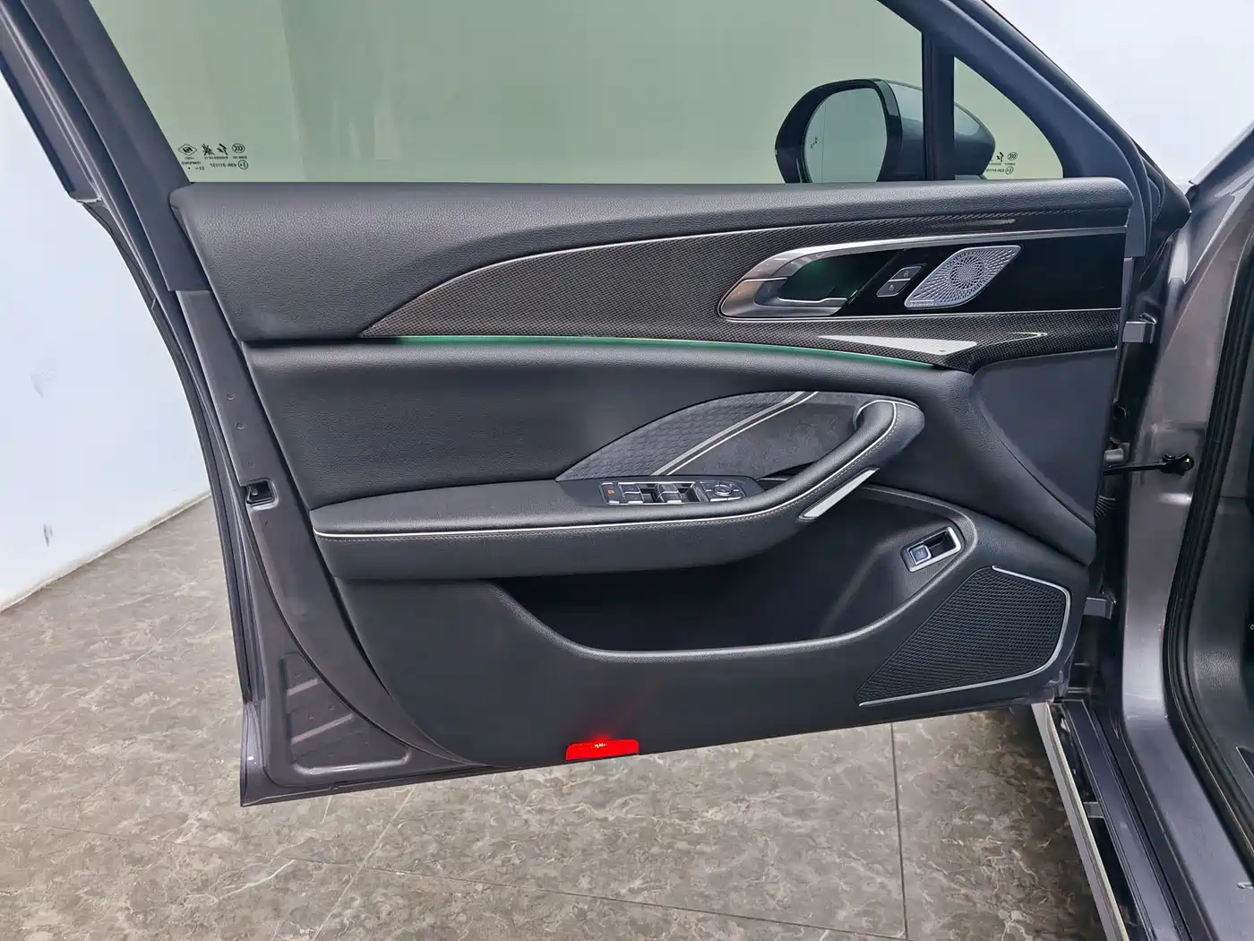 Hongqi H6 2023 2023 2.0T Premium Edition