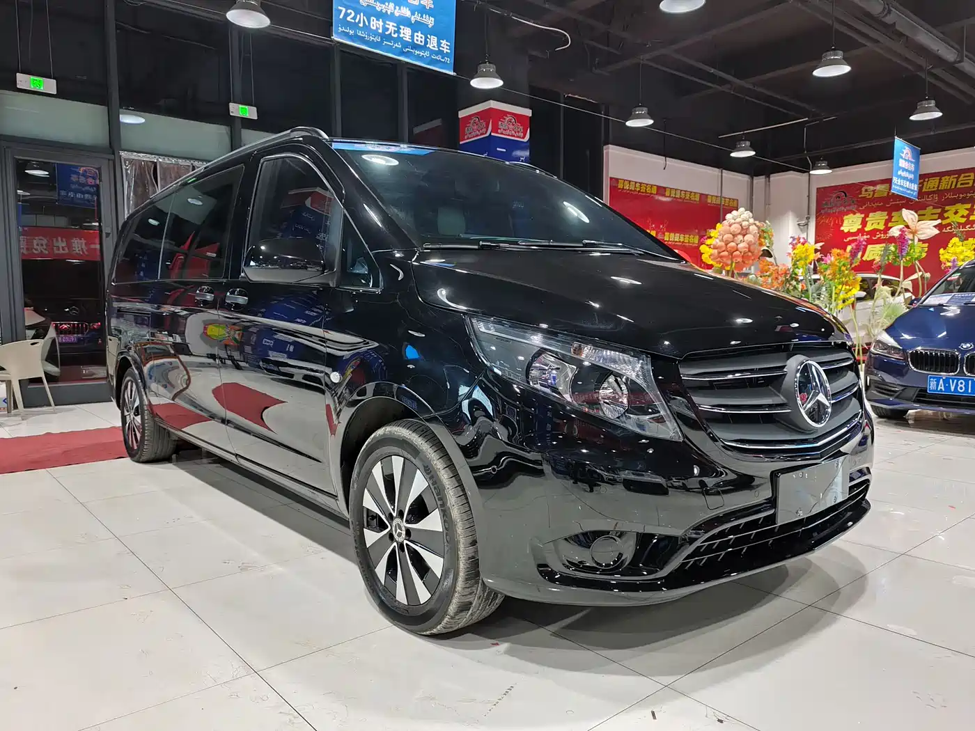 Mercedes-Benz Vito 2021 2.0T Business Edition 7-seater фото 3