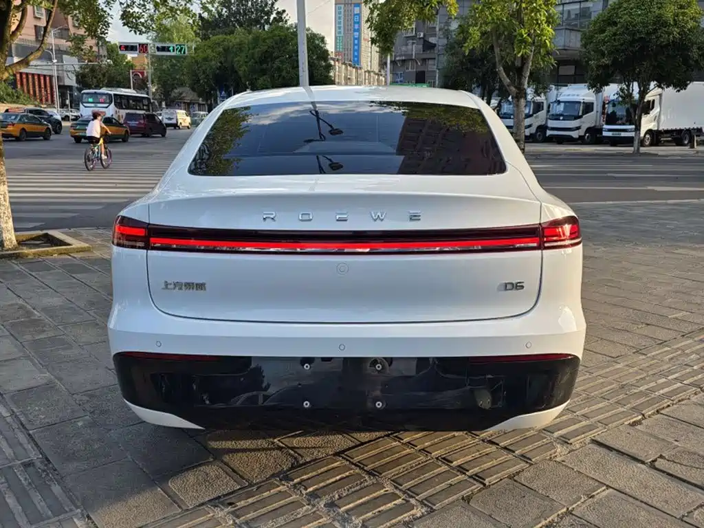 Roewe D6 2025 2025 Model 450km Premium Edition