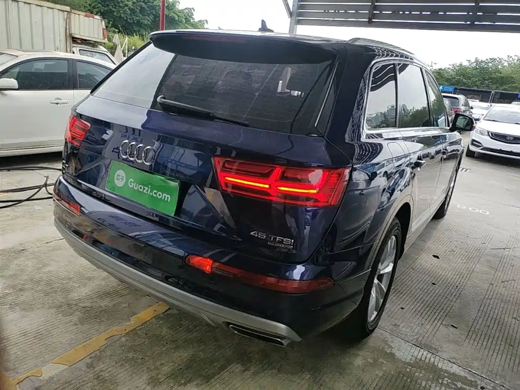 Audi Q7 2019 45 TFSI Comfort фото 7