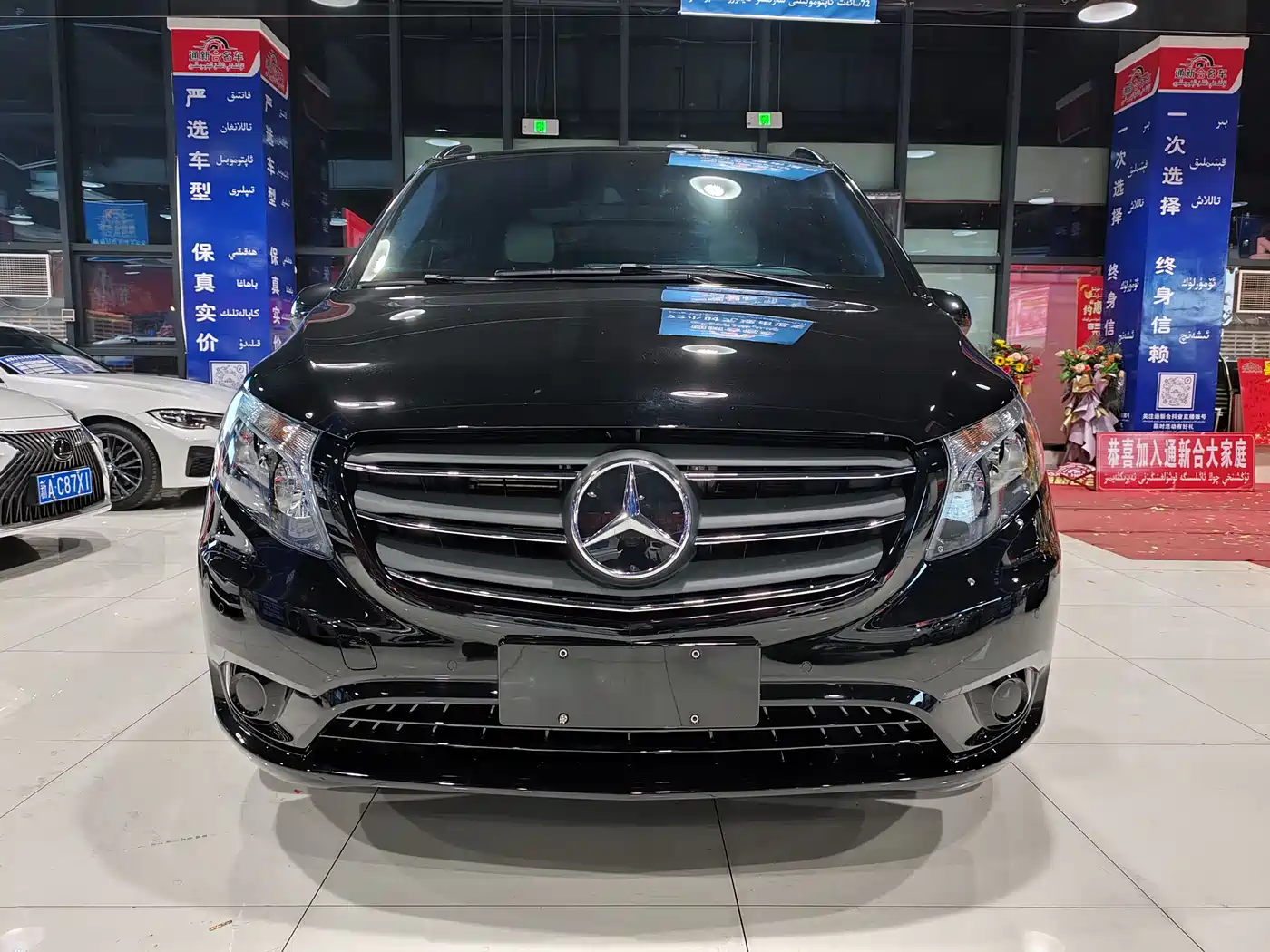 Mercedes-Benz Vito 2021 2.0T Business Edition 7-seater фото 2