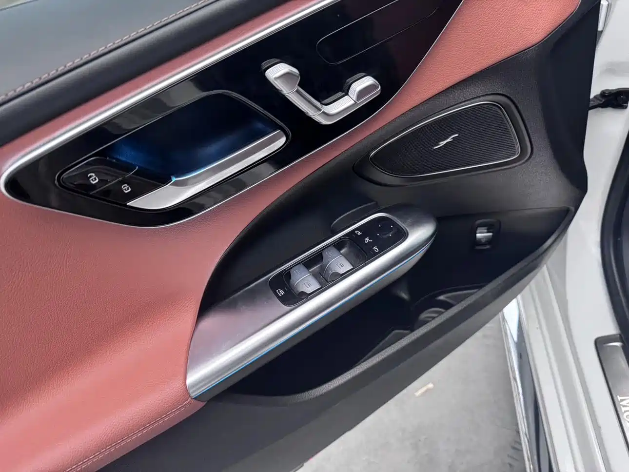 Mercedes-Benz C-Class 2024 Facelift C 260 L Sport фото 10