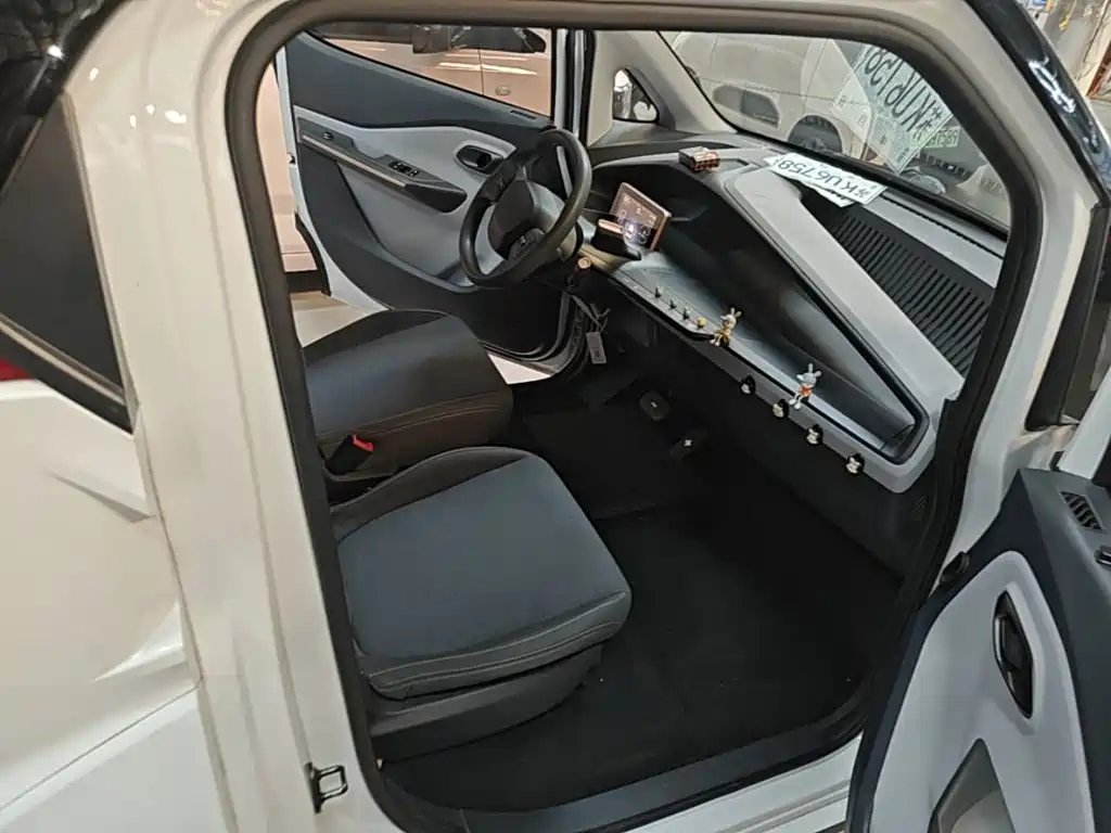 Wuling Motors Wuling NanoEV 2021 2021 Fun Edition