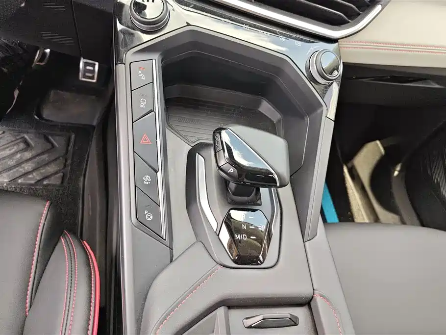Lynk & Co 06 2020 1.5T Power Pro фото 16