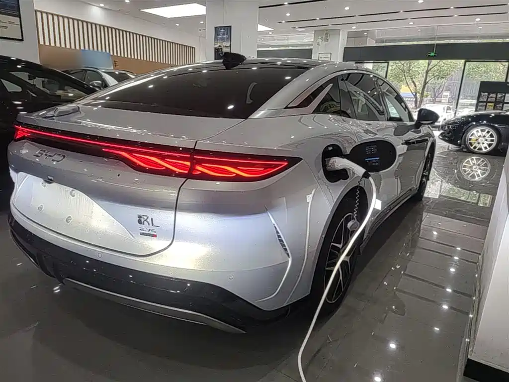 BYD Han L 2025 EV AWD LiDAR Flagship фото 7