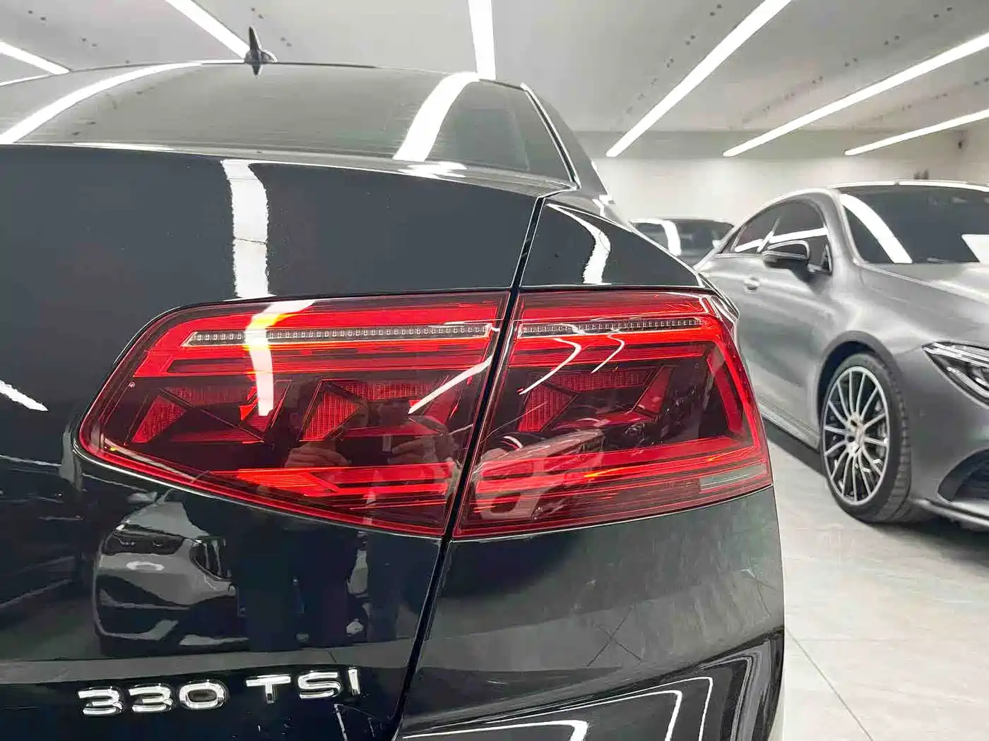 Volkswagen Magotan 2020 330TSI DSG Leading фото 23