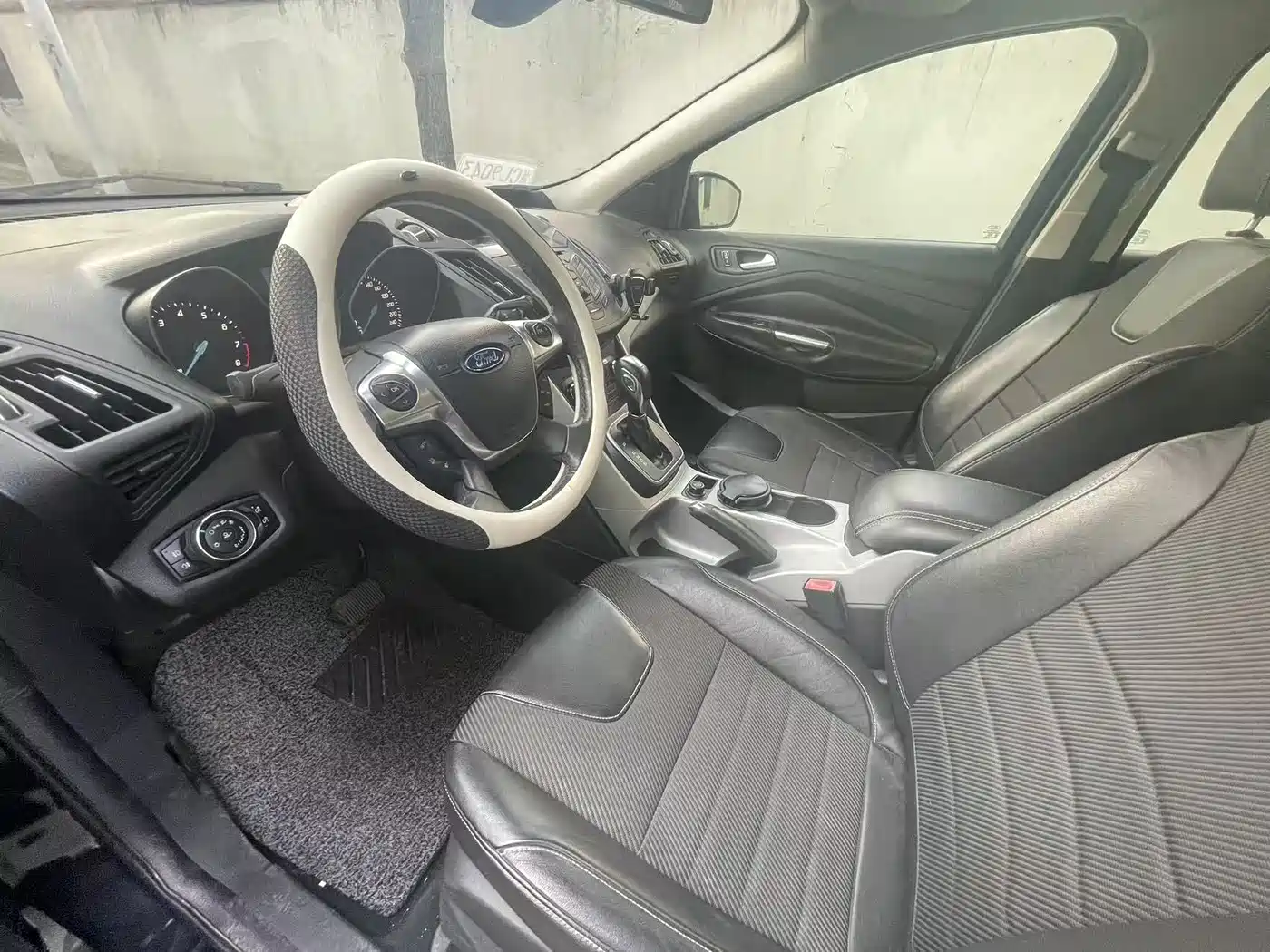 Ford Kuga 2013 2013 1.6L GTDi FWD Trend