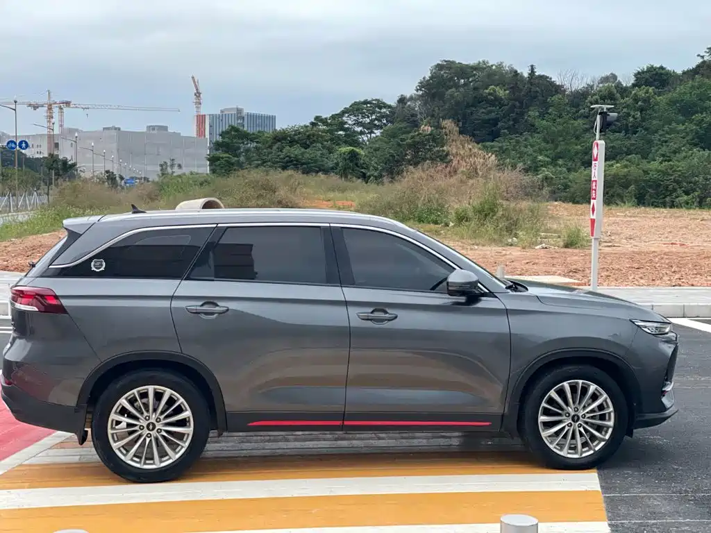 Changan Oshan X7 PLUS 2022 2022 1.5T Blue Whale Edition Auto Executive