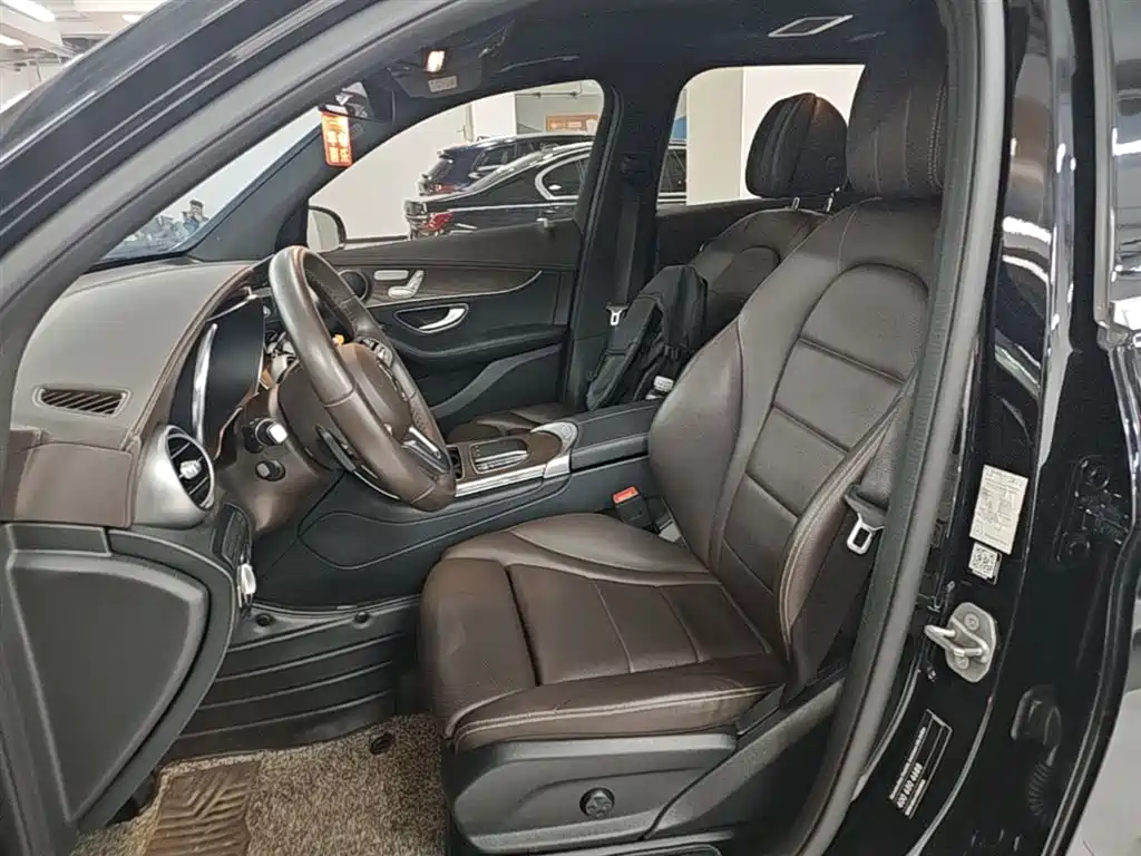 Mercedes-Benz GLC 2022 Facelift II GLC 260 L 4MATIC Luxury фото 11