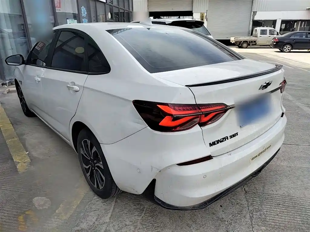 Chevrolet Monza 2019 RS 330T Auto Smooth Edition China VI фото 5