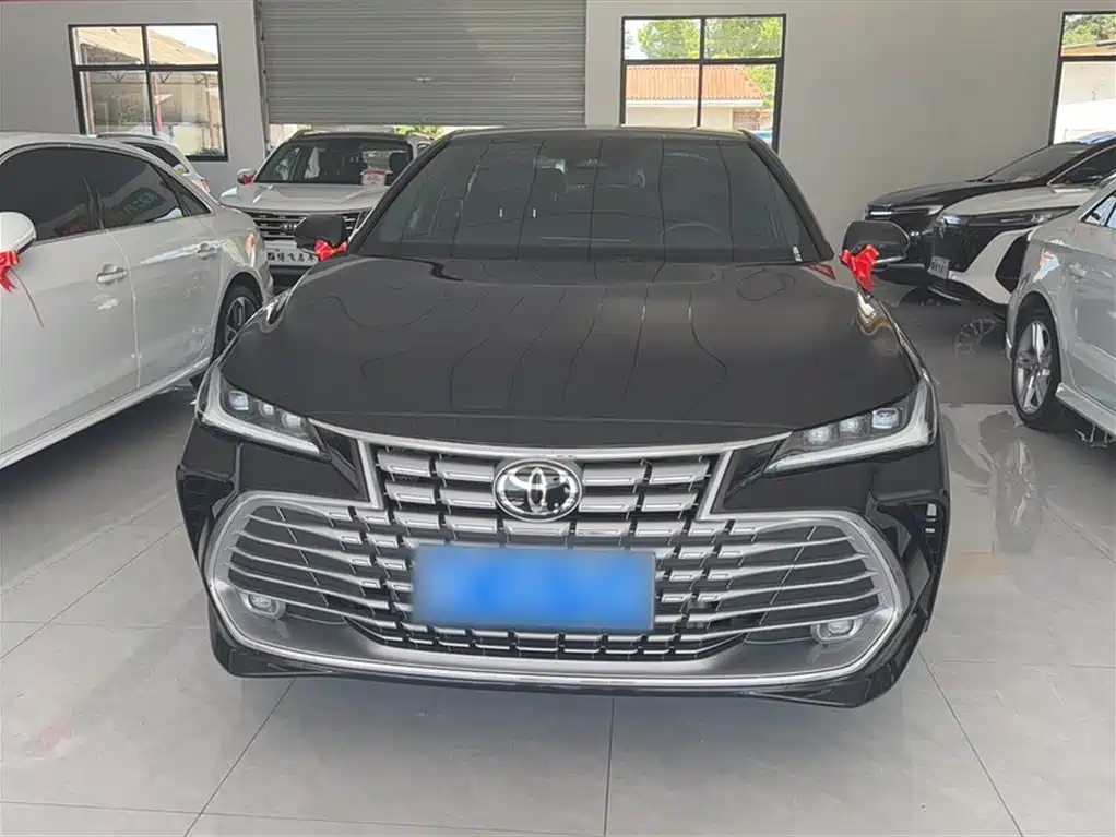 Toyota Avalon 2024 Model 2.0L Premium Selection Edition фото 8