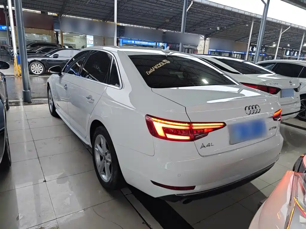 Audi A4L 2018 30th Anniversary 30 TFSI Progressive фото 5
