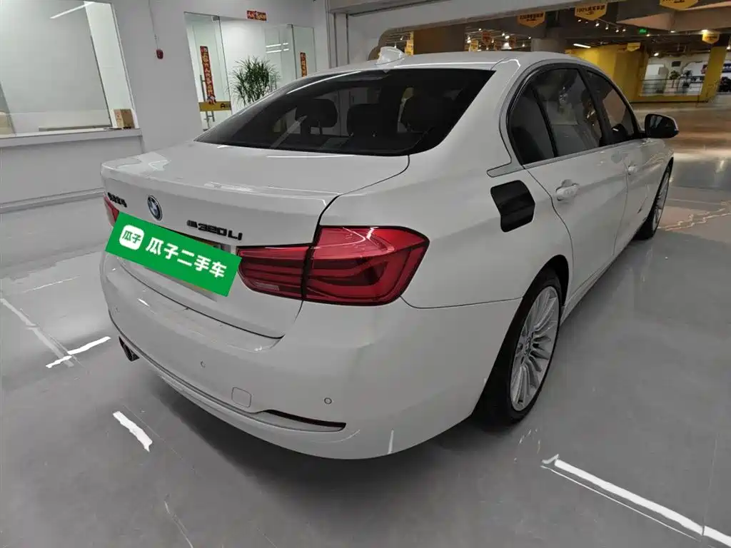 BMW 3 Series 2018 320Li Fashion Style фото 7