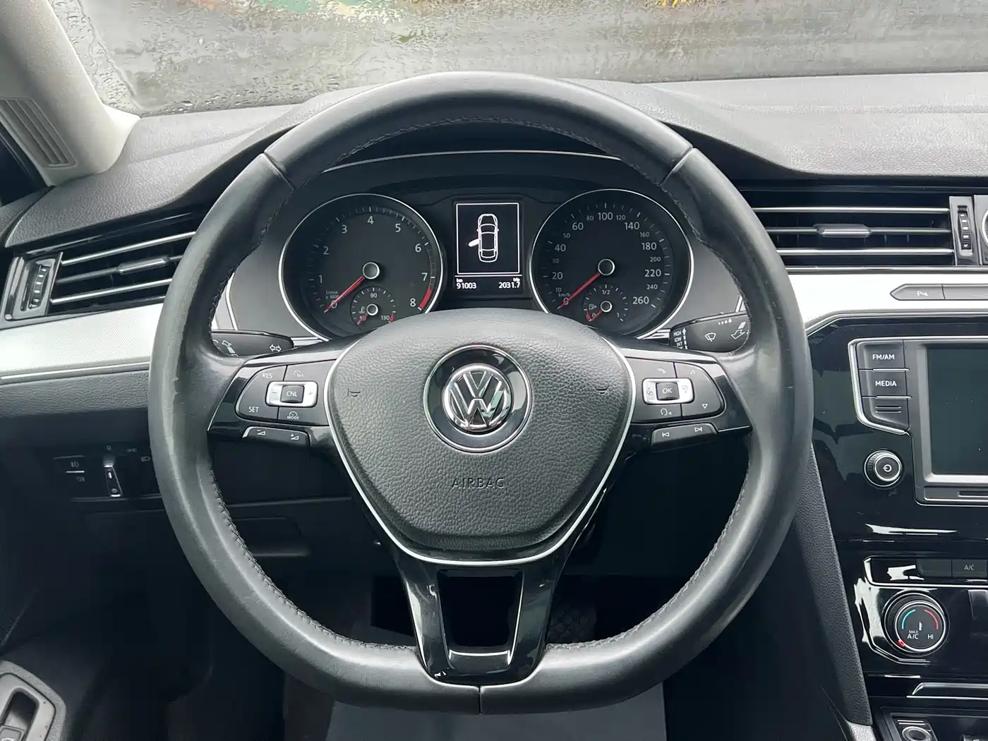 Volkswagen Magotan 2017 330TSI DSG Leading фото 12