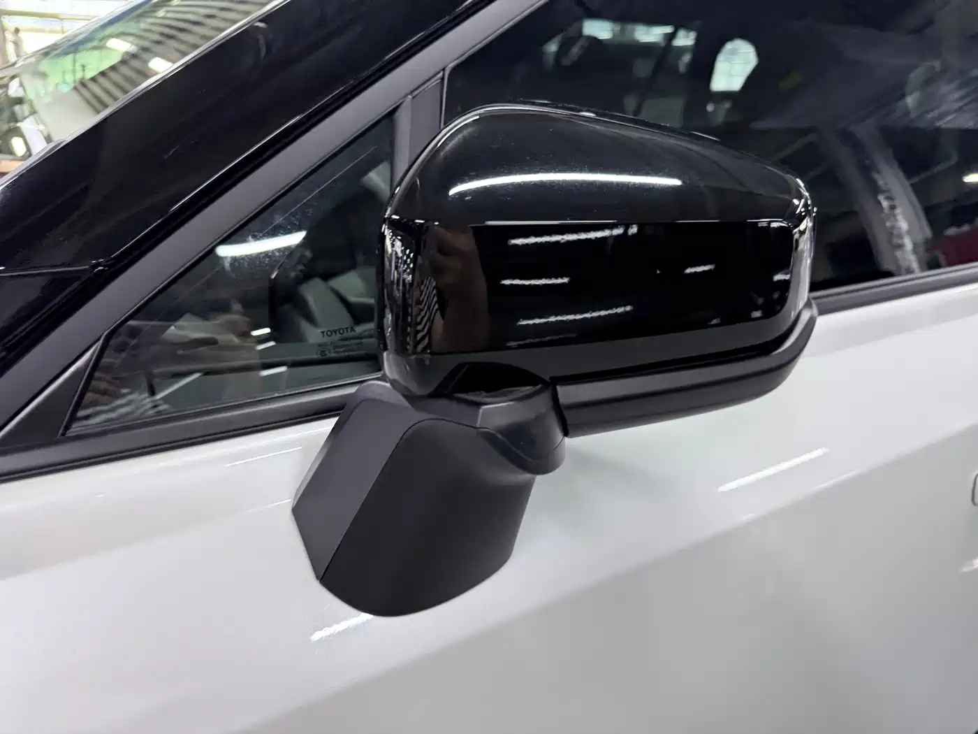 Toyota RAV4 Rongfang 2026 Model Dual Hybrid 2.5L Base фото 6
