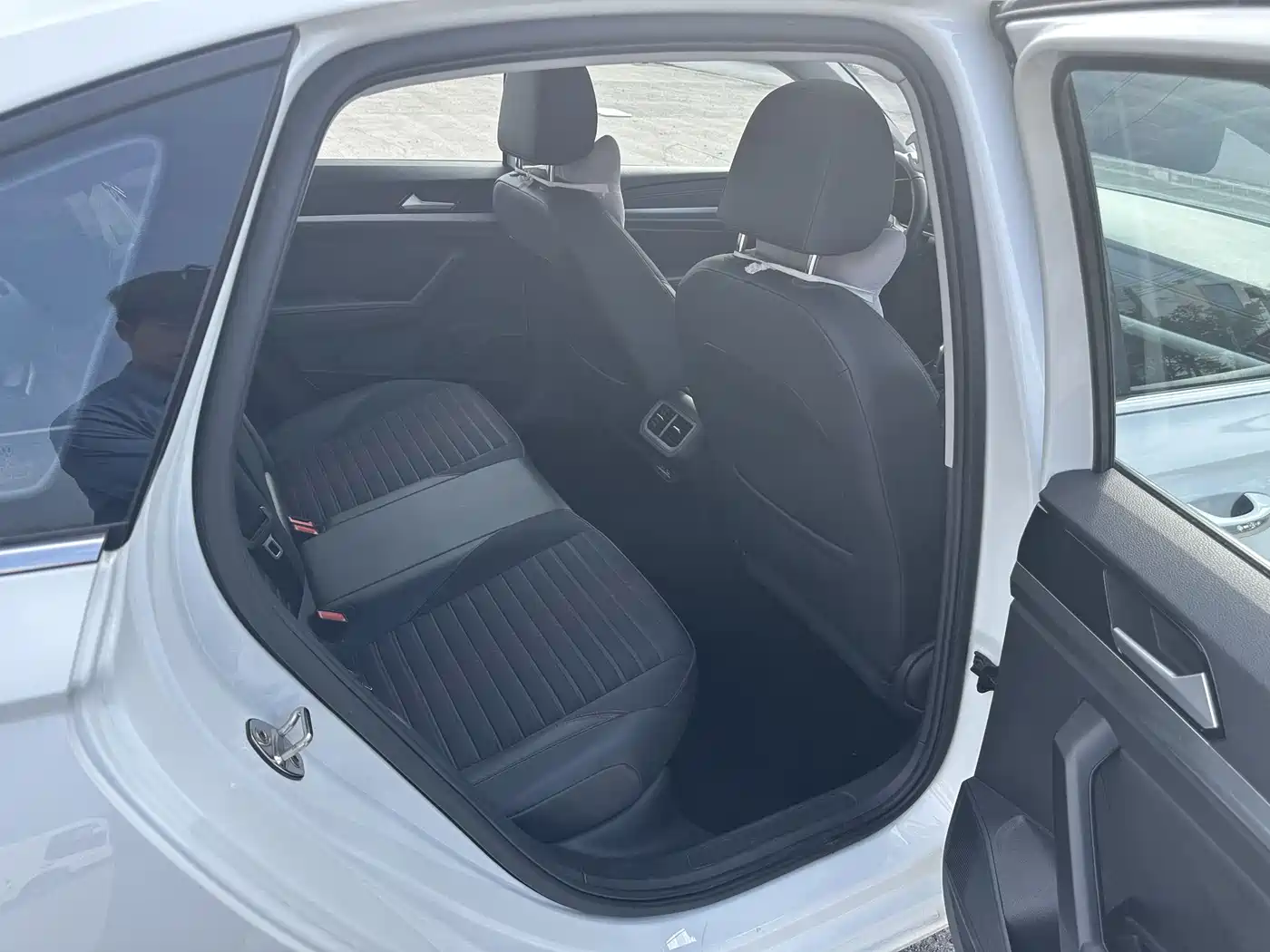 Volkswagen Lavida 2023 280TSI DSG Starlight Comfort Edition фото 17