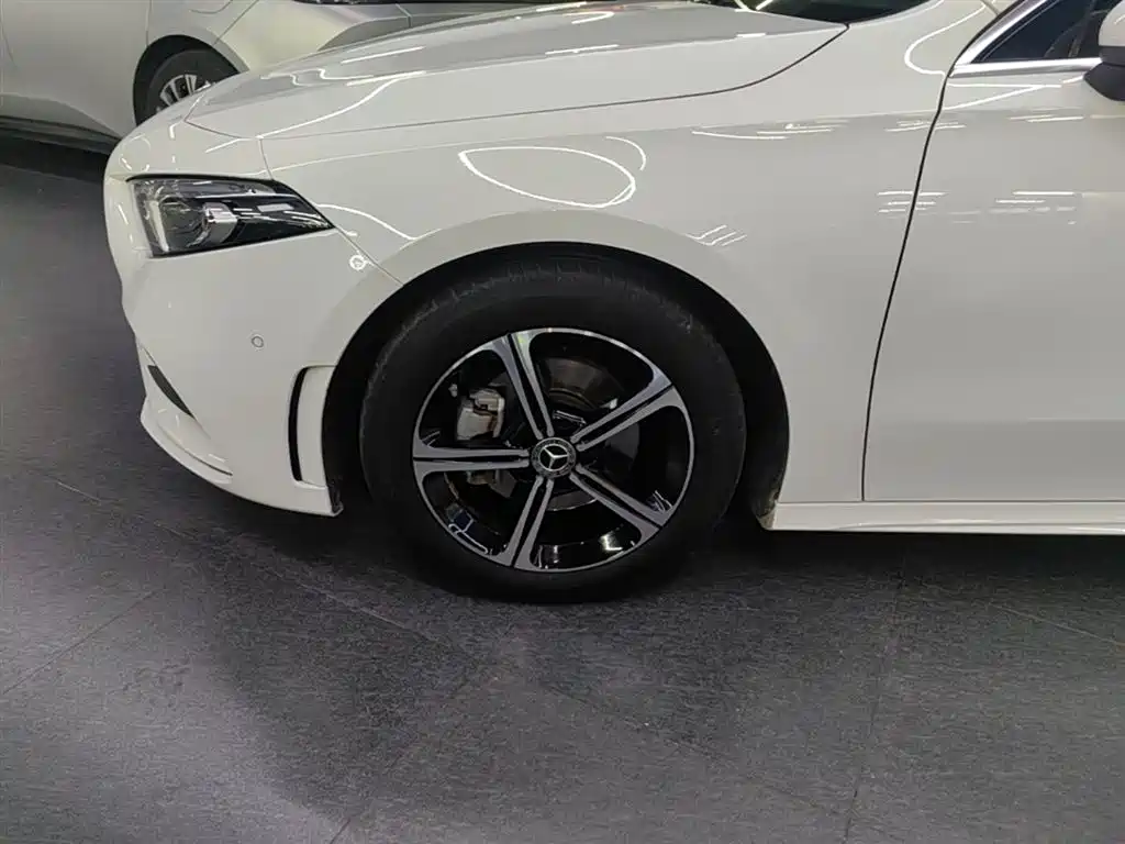 Mercedes-Benz A-Class 2022 Facelift II A 200 L Sport Sedan Fashion фото 23