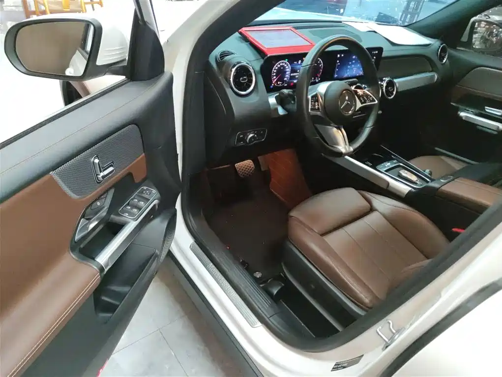 Mercedes-Benz GLB 2024 GLB 200 Dynamic фото 12
