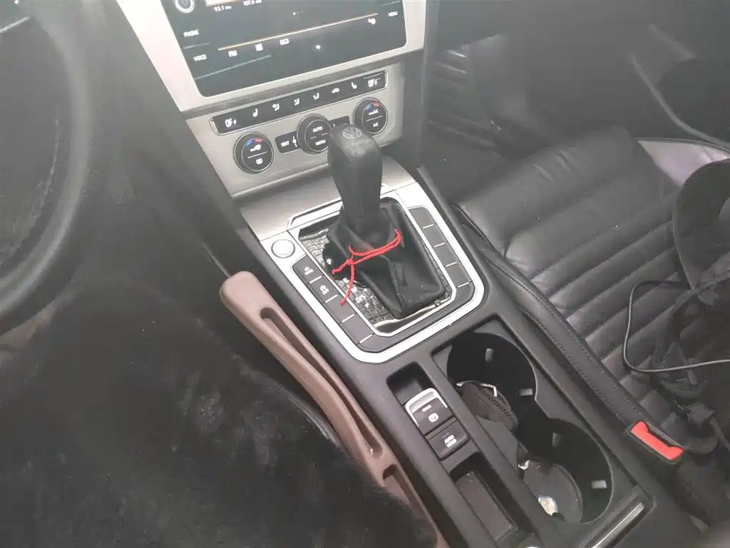 Volkswagen Weilan 2018 380TSI 2WD Comfort Edition фото 7