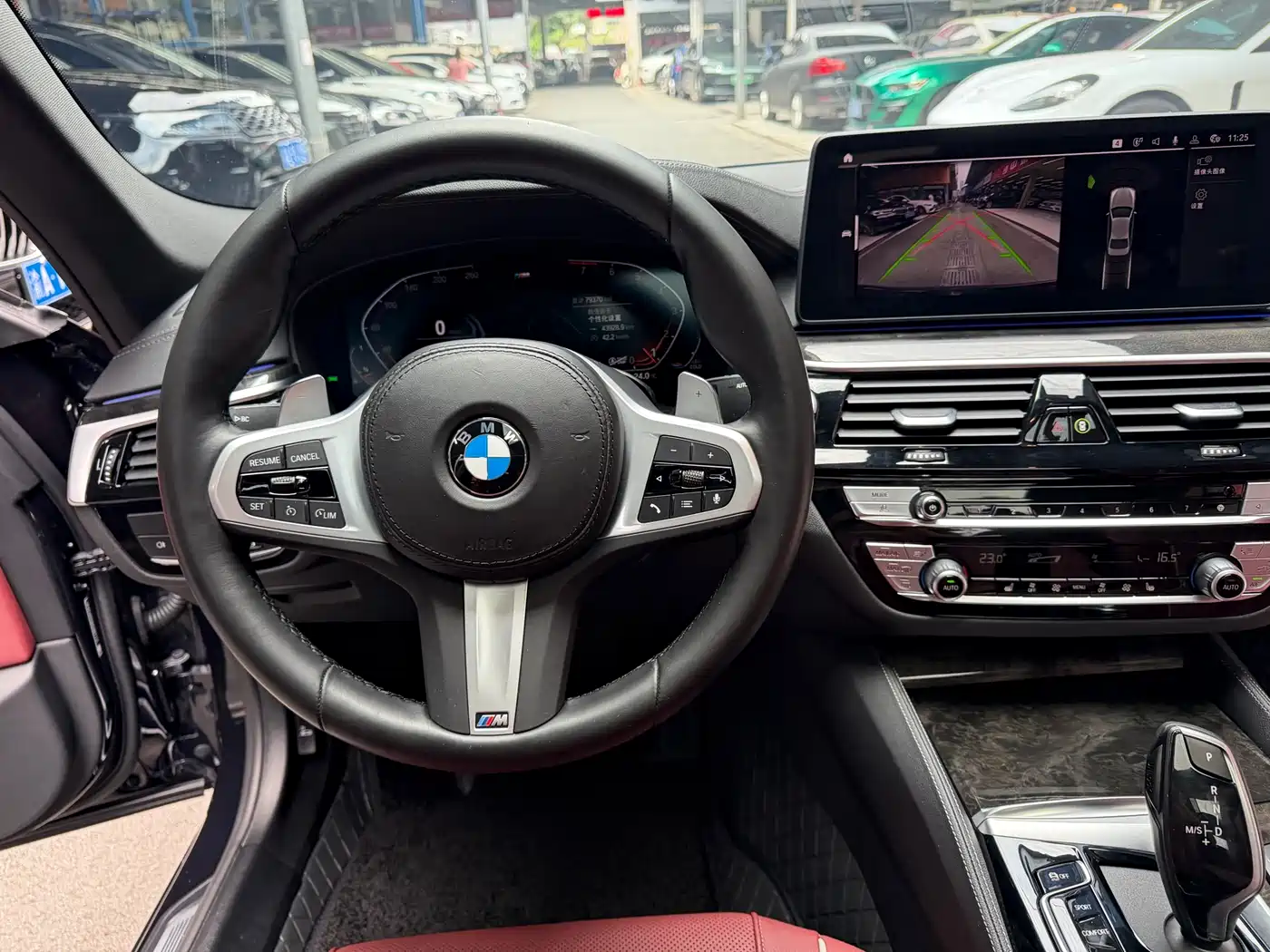 BMW 5 Series 2022 Model Second Facelift 530Li Leading M Sport Package фото 18